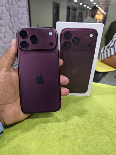 iPhone 18 pro max LLA E+E sim unlock just 4 cycle count
