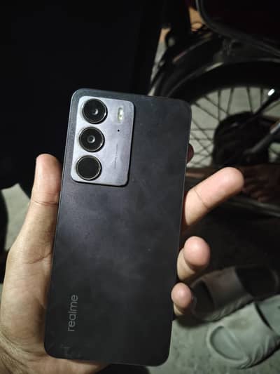 Realme C75