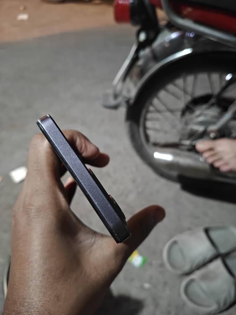 Realme C75 3