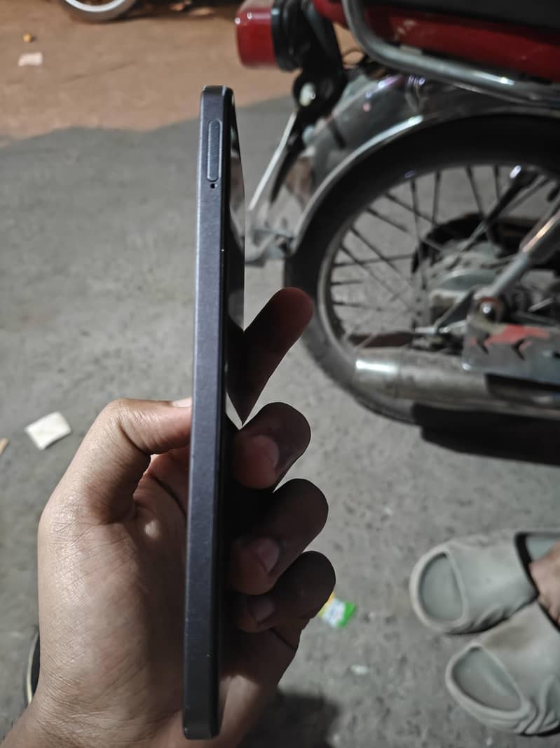 Realme C75 5