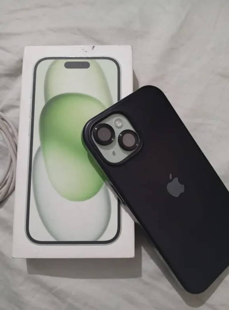 Apple iPhone 15 2