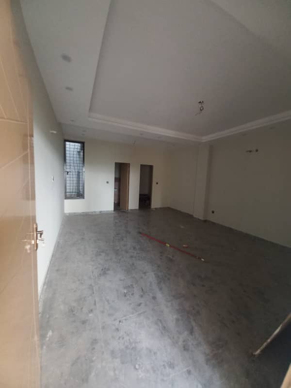 Sabzazar 10 Marla Brand New 2nd Floor For Comercail Use At Main ...