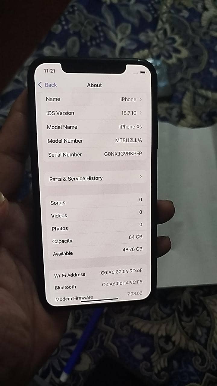 Apple iPhone X 3