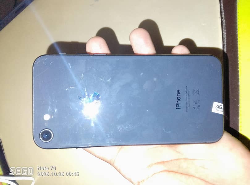 Apple iPhone 8 6