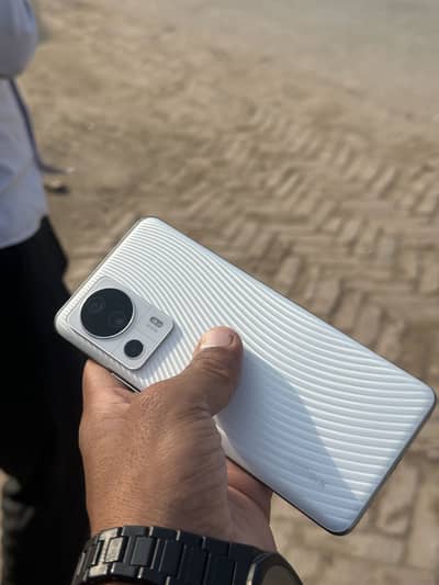Xiaomi Civi 2