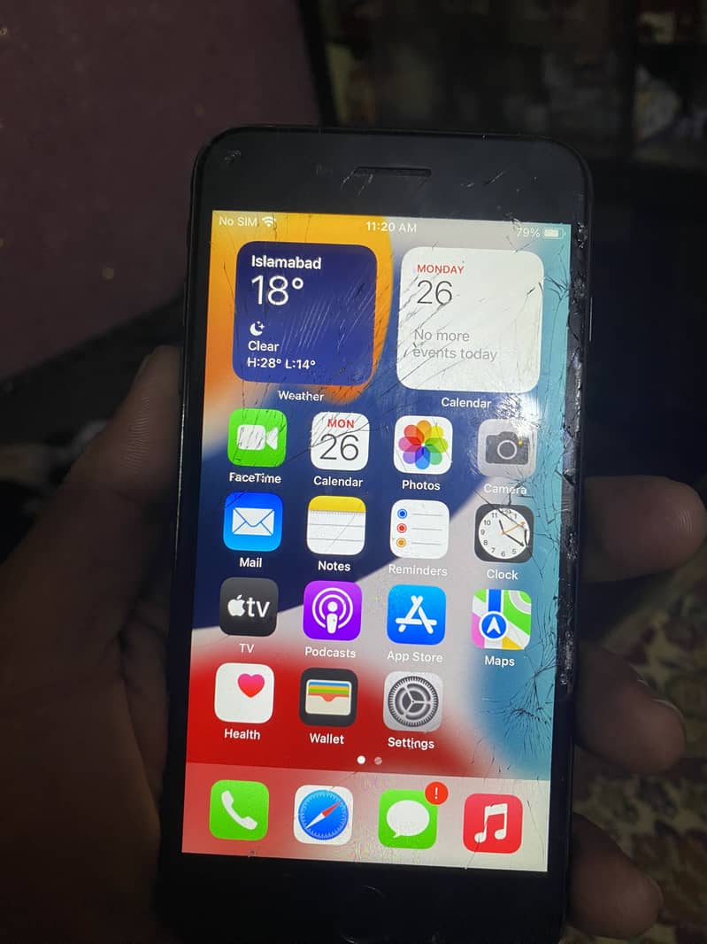 Apple iPhone 7 Plus 0