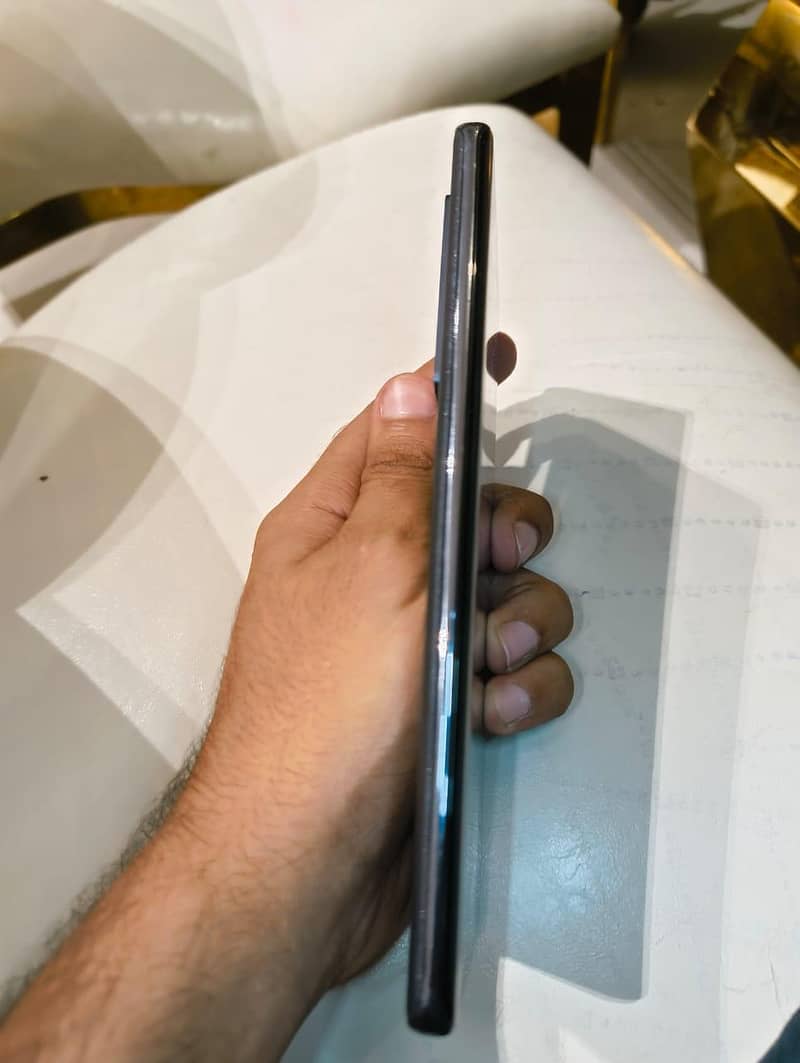 Infinix Note 40 Pro Plus 3