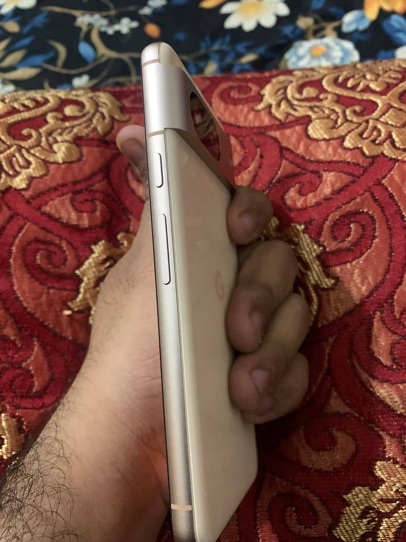 Google Pixel 8 1