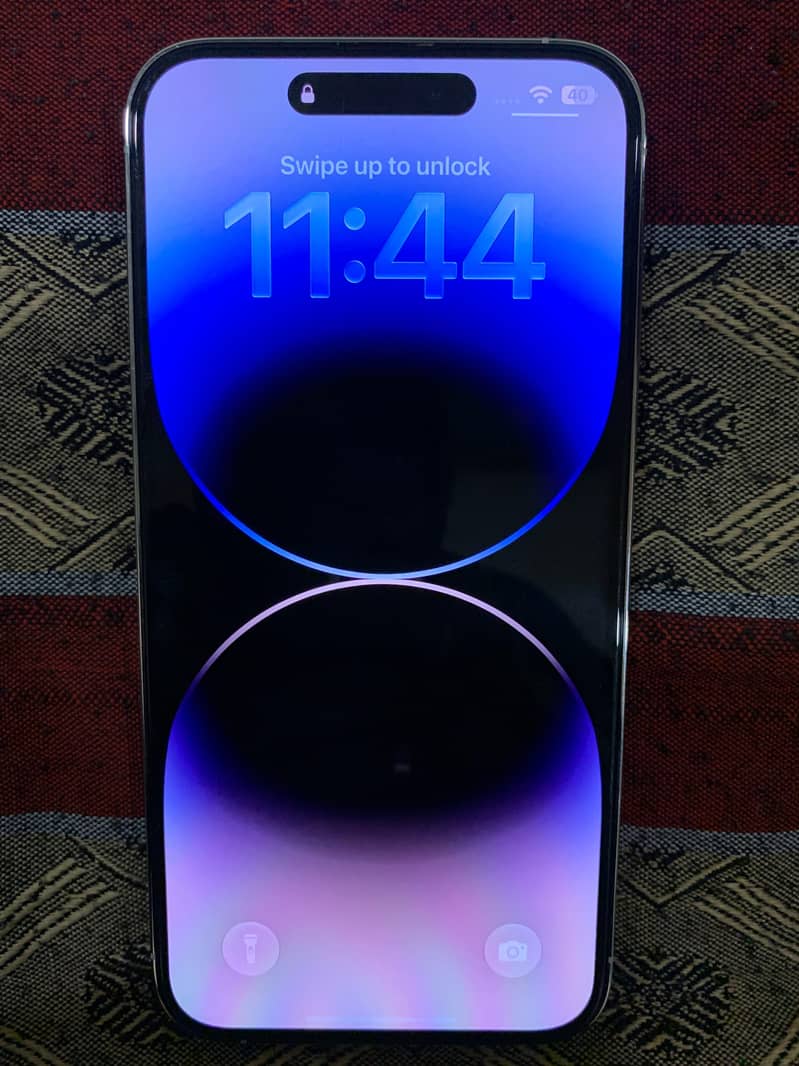 Apple iPhone 14 Pro Max 1