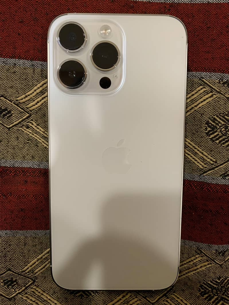 Apple iPhone 14 Pro Max 7