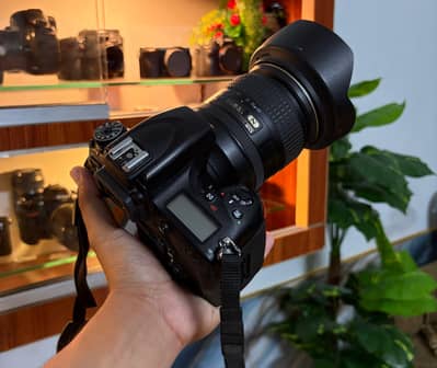 nikon d750 full frame DSLR camera with 18-140 mm vr lens | excellent