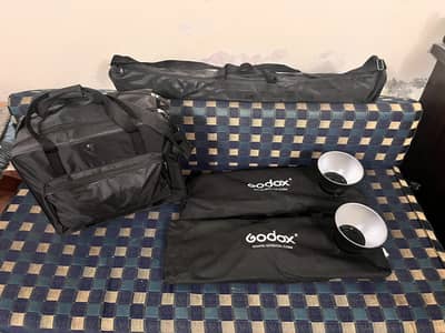 2x Godox SK400II Studio Flash Kit with Softboxes, Stands & Bags