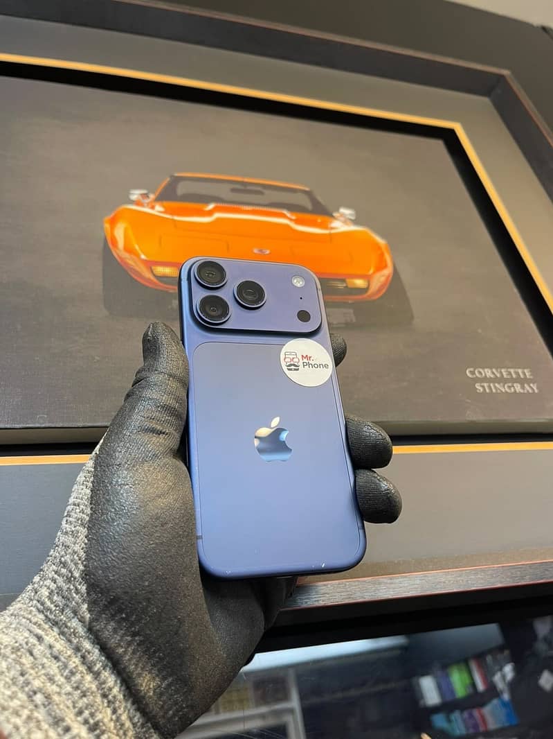 Apple iPhone 17 Pro Max 0