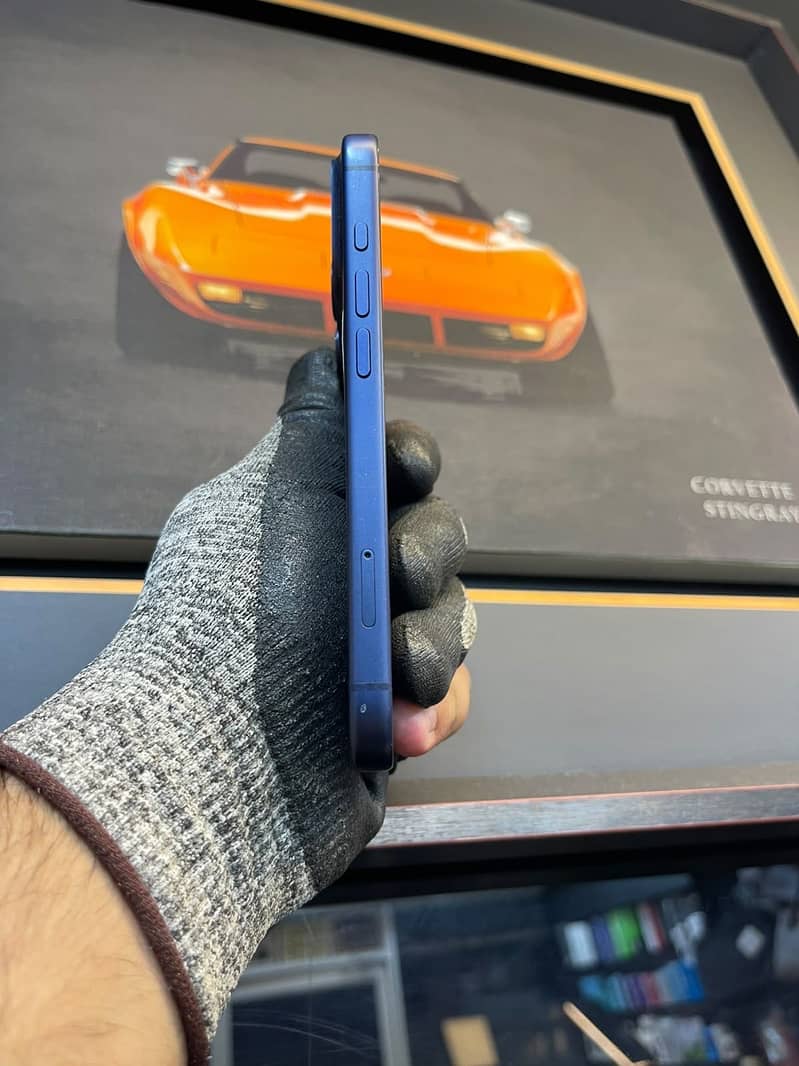 Apple iPhone 17 Pro Max 1