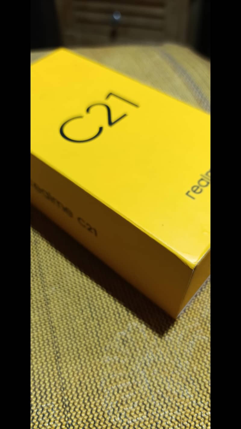 Realme C21 2