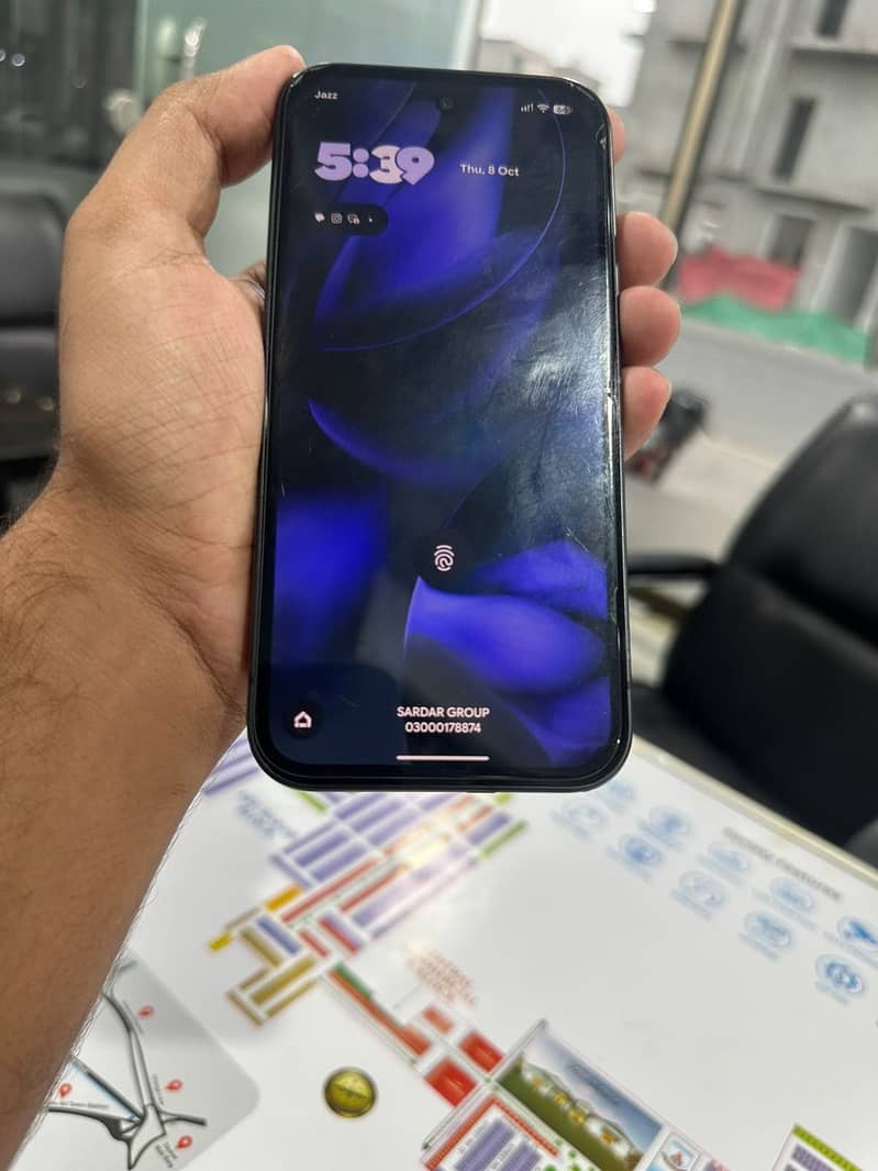Google Pixel 9 3