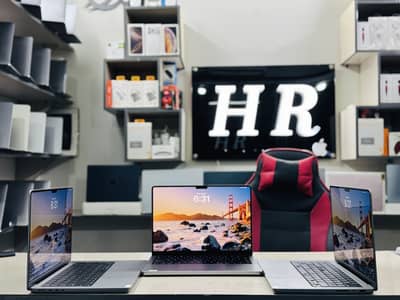 Macbook Pro {M1 Pro,2021} 16/512 14 Core GPU just like new 15 hrs BT