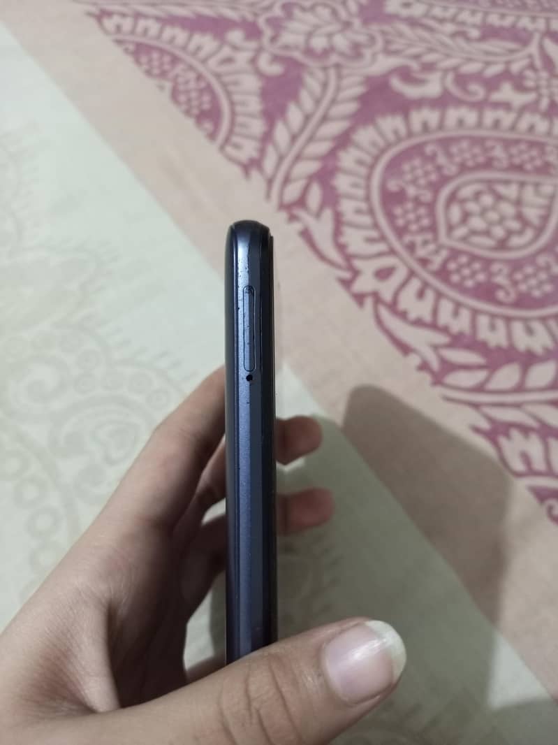 Realme C25 - Mobile Phones - 1120915711