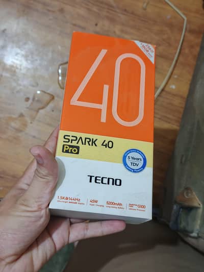 Tecno Spark 40 Pro 8/256