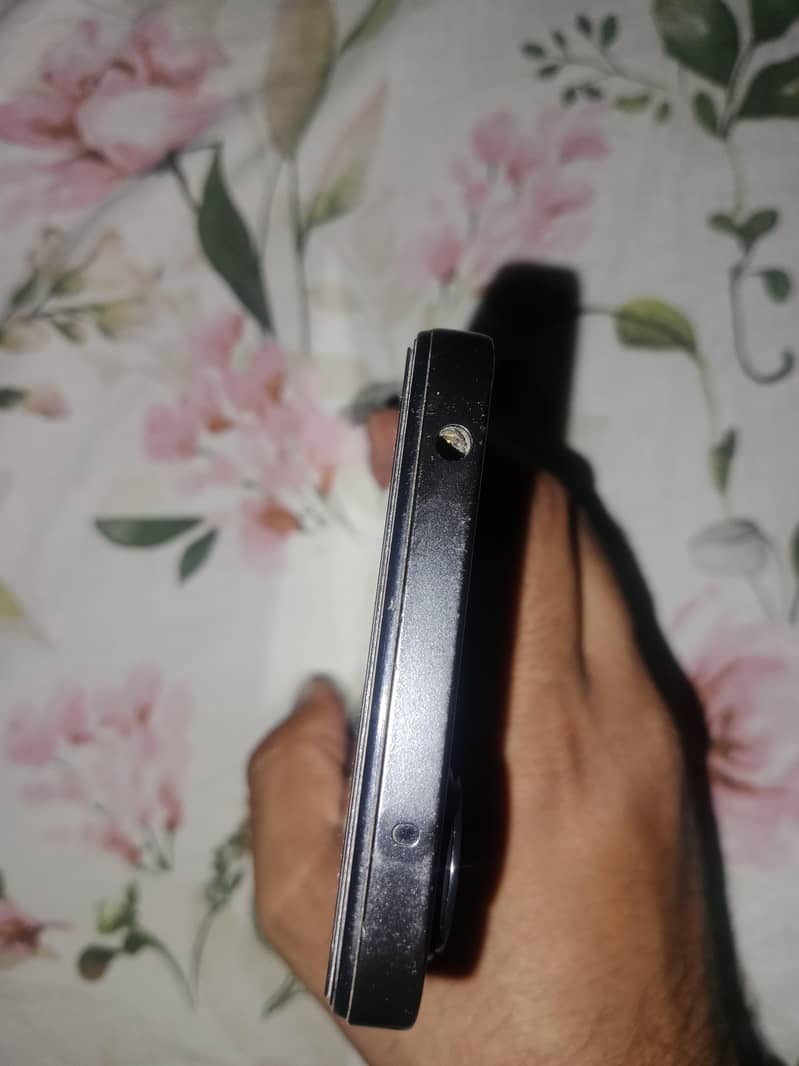 Xiaomi Redmi 13 2