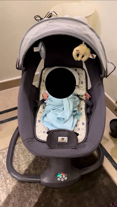 Mastela 3-in-1 Electric Baby Swing (2–3 months used)