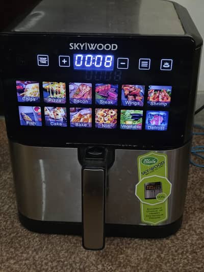 Air fryer up for sale hardly used 10 liters
