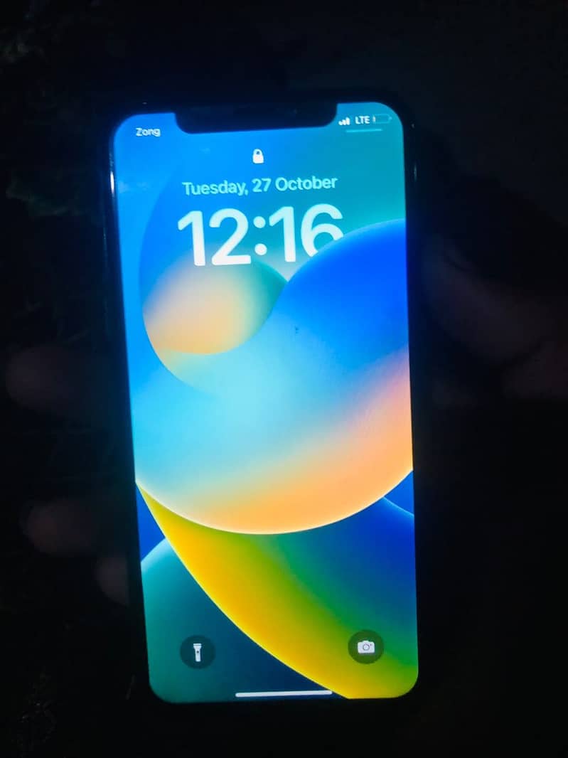 Apple iPhone X 0