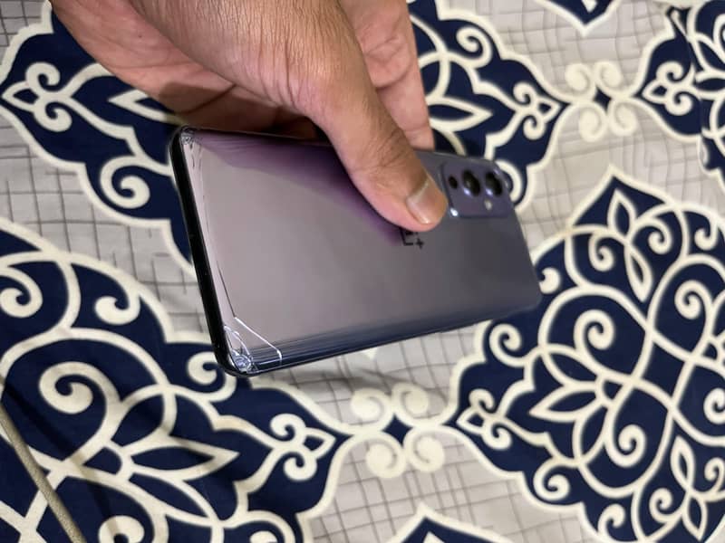 One Plus 9 2