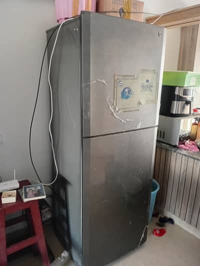 Jumbo. size Pel fridge