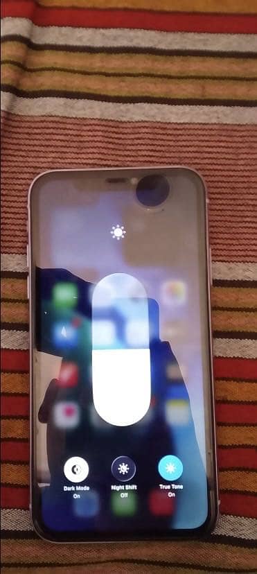 Apple iPhone 11 6