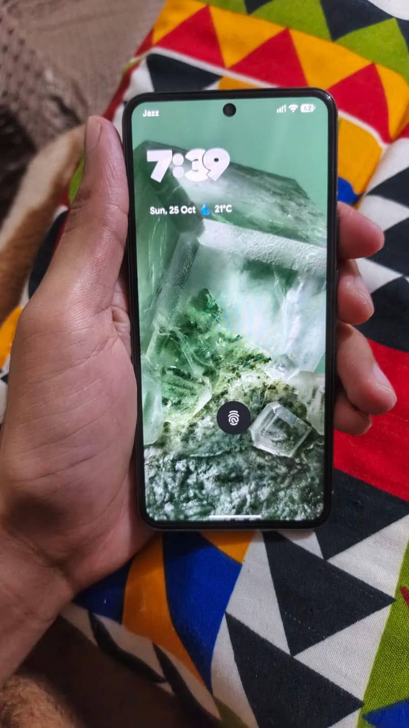 Google Pixel 8 2
