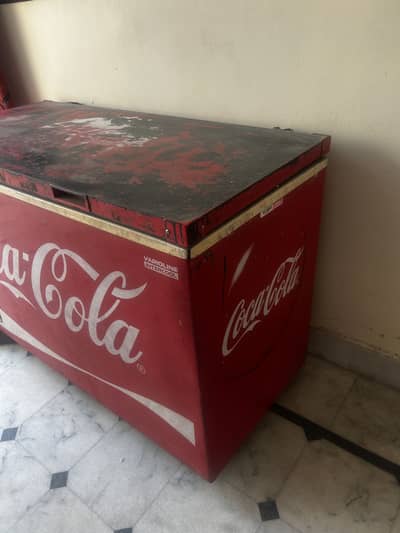 Cocacola deep freezer.