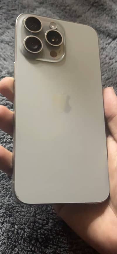 Apple iPhone 15 Pro Max jv