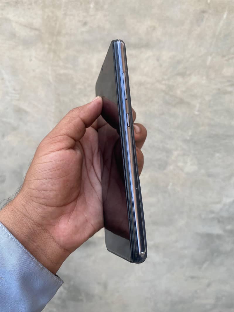 Samsung Mobile A32 1