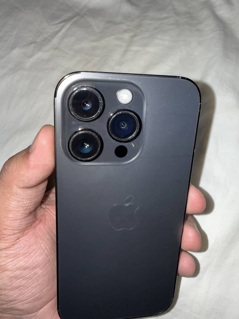 Apple iPhone 14 Pro 8