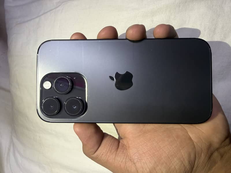 Apple iPhone 14 Pro 11
