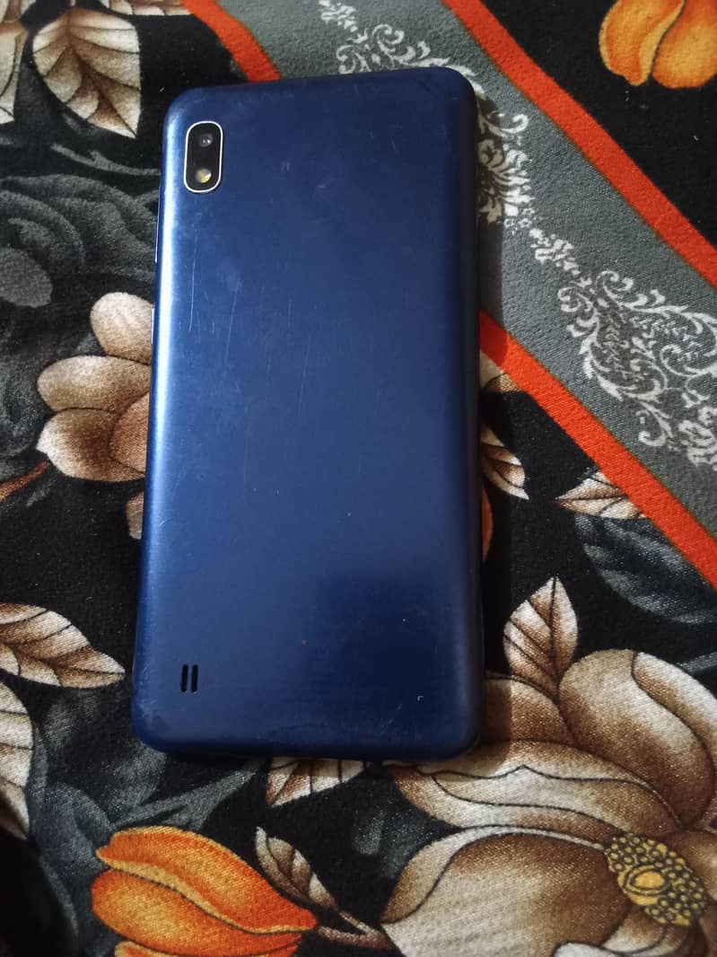 Samsung Mobile A10S 4