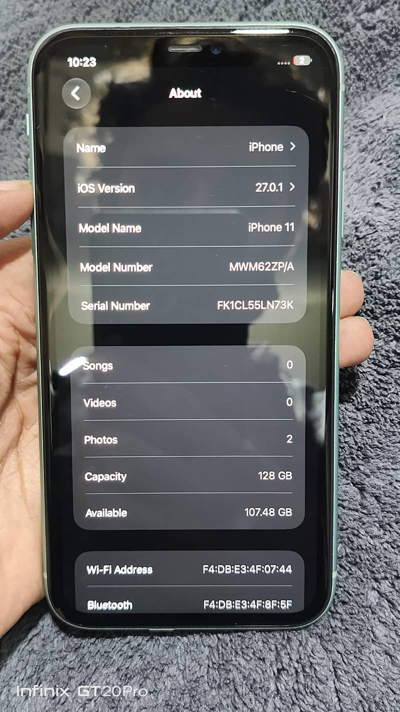 iPhone 11 3