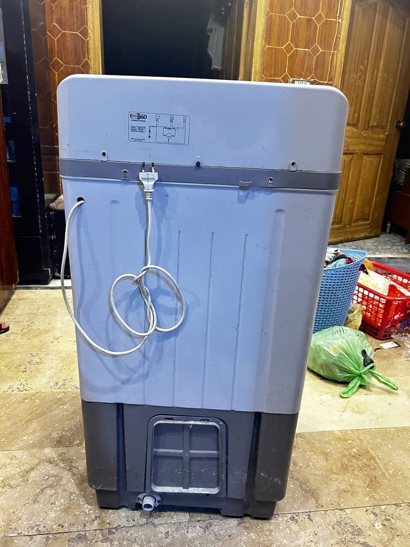 Washing Machine & Spinner 1