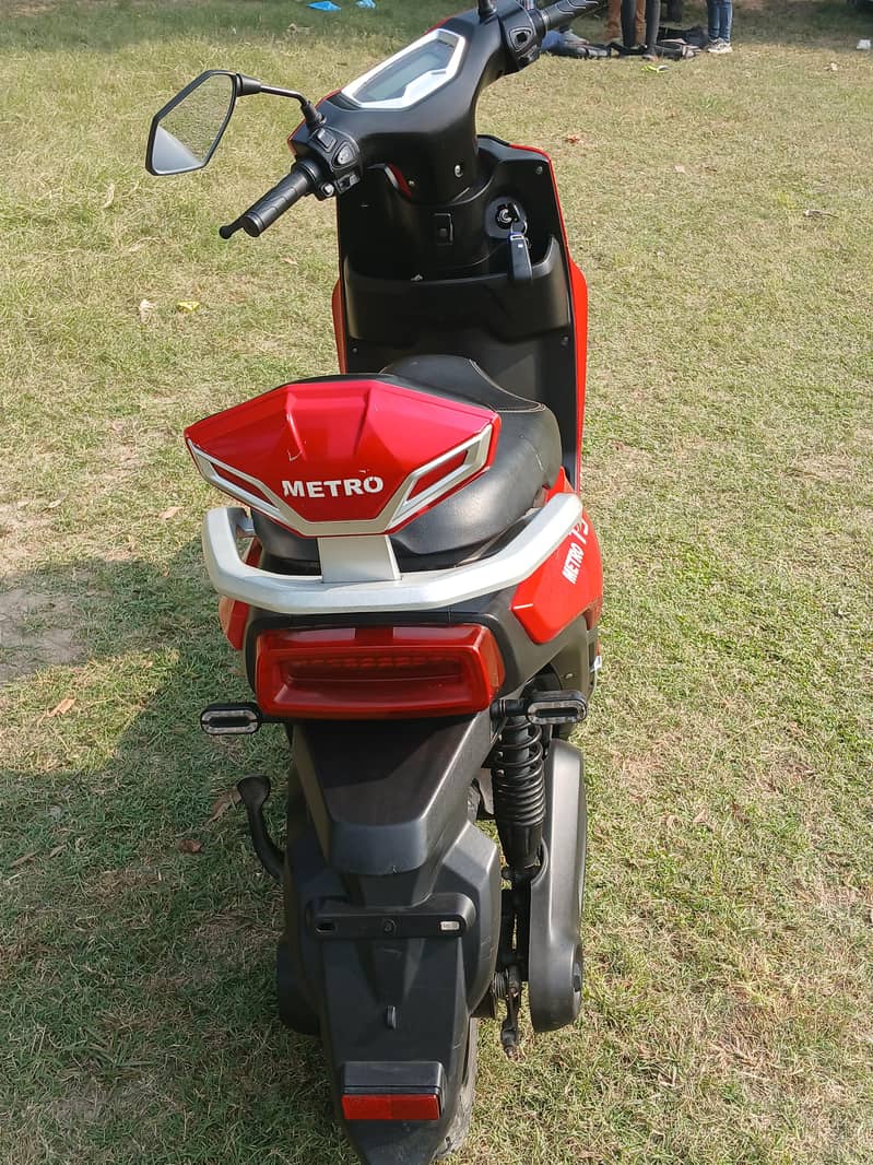 Metro T9 3