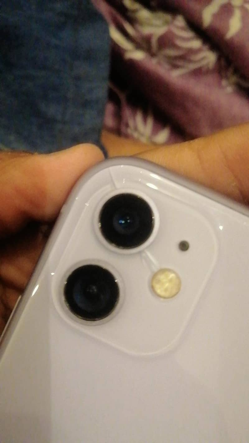 Apple iPhone 11 2
