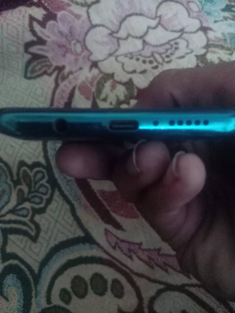 Xiaomi Redmi Note 8 Pro 4