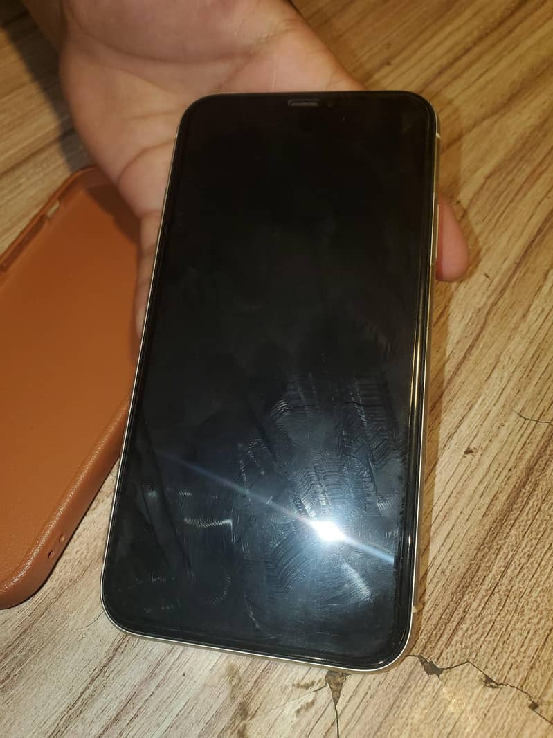 Apple iPhone 11 1