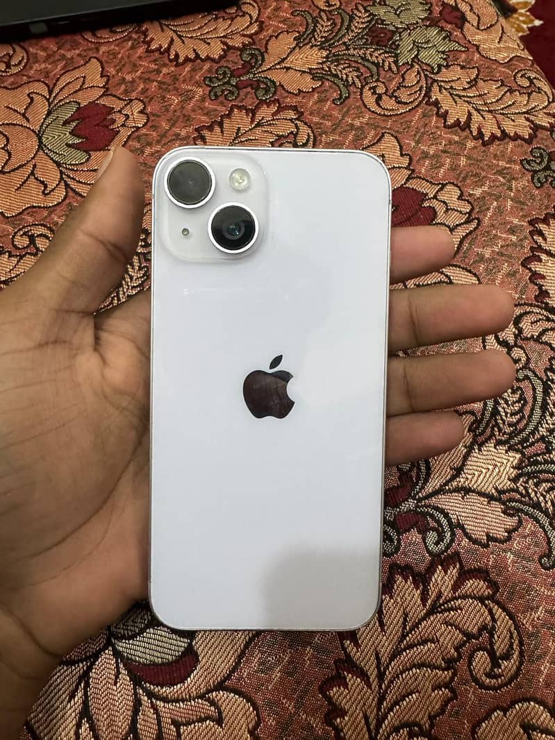 Apple iPhone 14 2