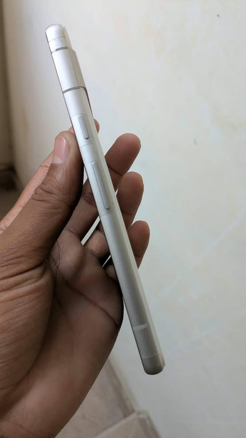 Google Pixel 7a 1