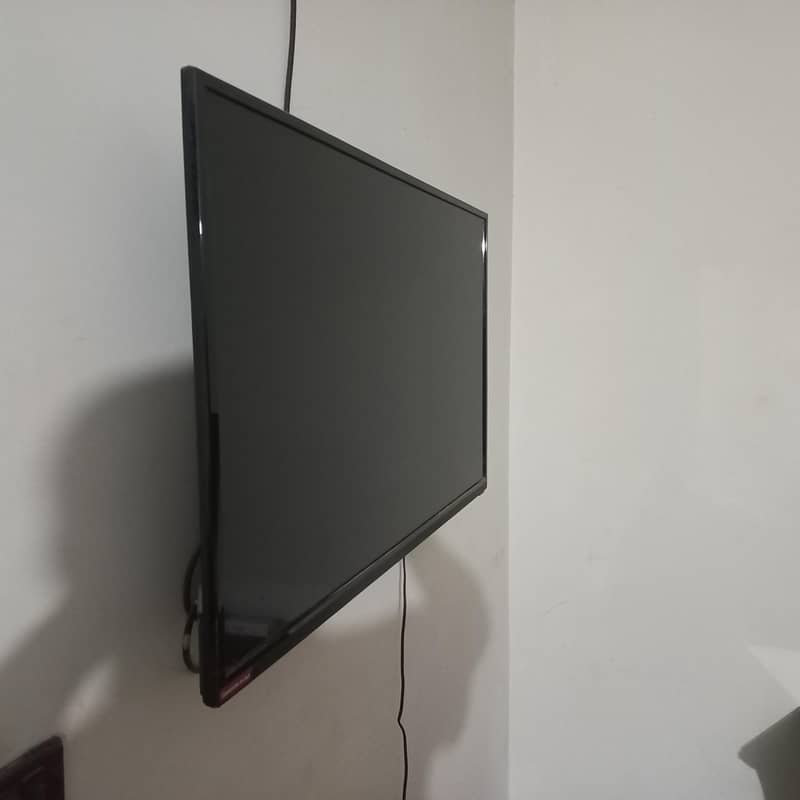 led 32" 2