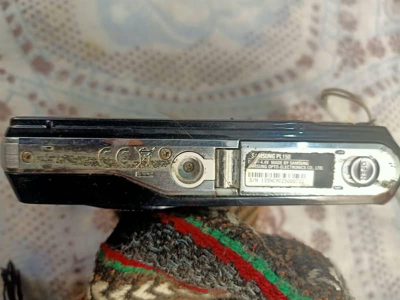 Samsung PL150 1
