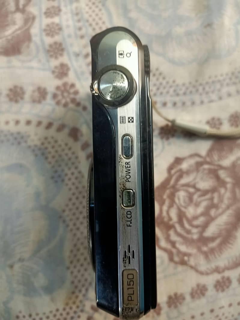 Samsung PL150 2
