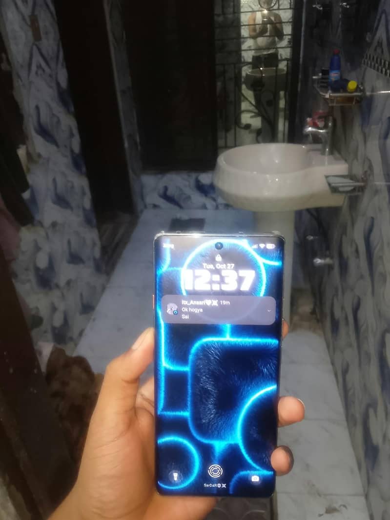 Tecno CAMON 40 Pro 6