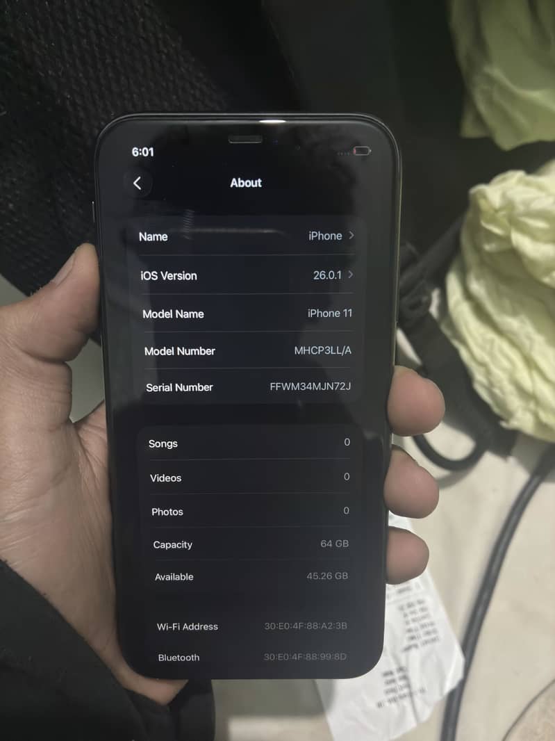 iPhone 11 0